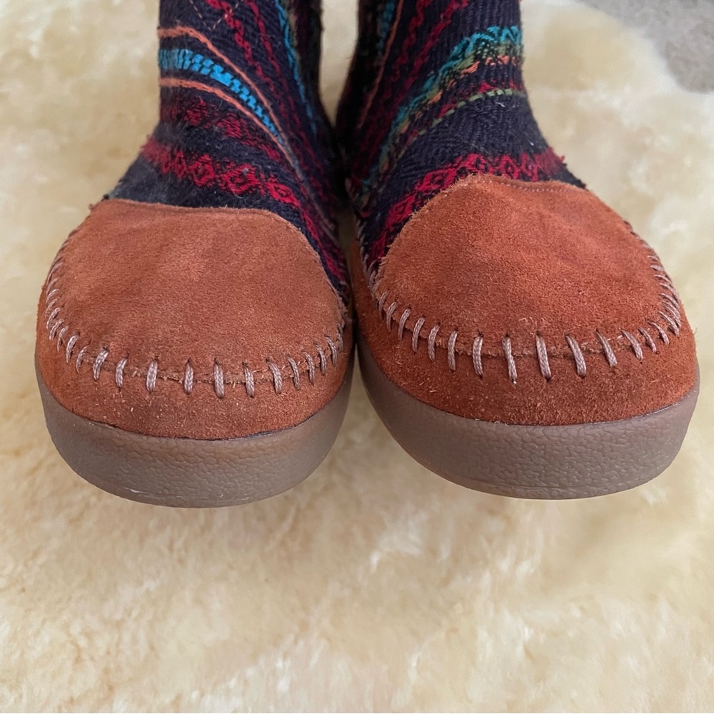 TOMS Nepal Colorful Knit Women's Mid Calf Leather Boots size 8 - Picture 12 of 12